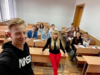 Зі студентами